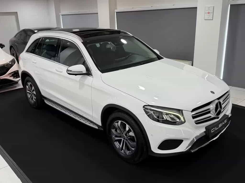 Mercedes-Benz GLC 220 d 4M AMG INT.*PANO*360*STHZ*TOTW*LED*BUR 07/2018-photo-4