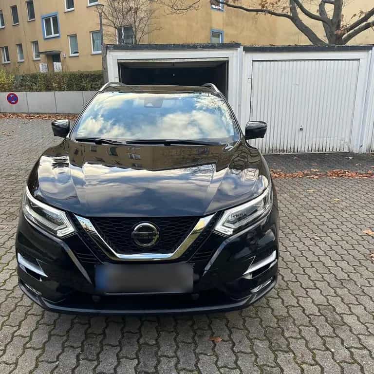 Nissan Qashqai J11 160 PS Automatik / 1 Hand 12/2019-photo-2