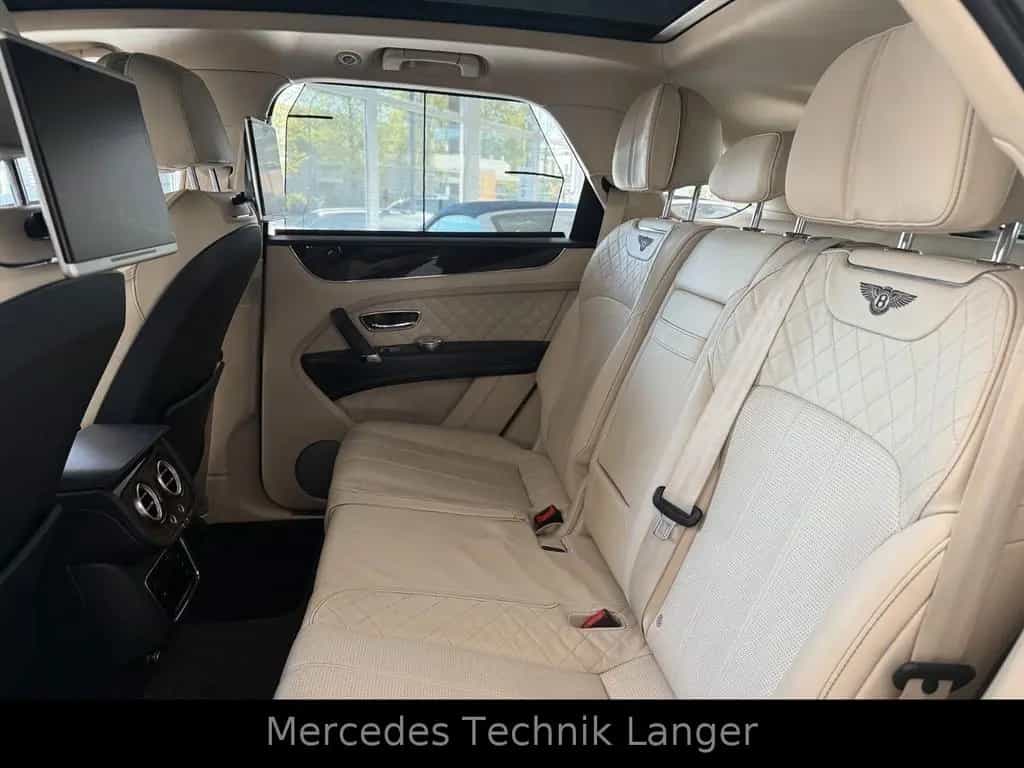 Bentley Bentayga 6.0 W12 MULINER/CARBON 06/2017-photo-23