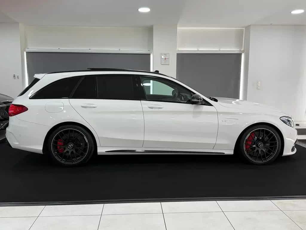 Mercedes-Benz C 63 AMG C 63 S T AMG V8*DRIVERS-PACKAGE*SPORT-ABGAS*PANO 05/2017-photo-9