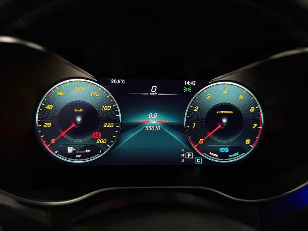 Mercedes-Benz GLC 300 4M AMG-LINE*PANO*NIGHT*DIGITAL TACHO*LED 04/2022-photo-29