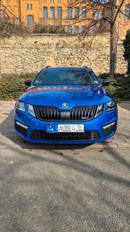 Skoda Octavia 2.0 TSI DSG RS 230 Combi RS 09/2017-photo-1