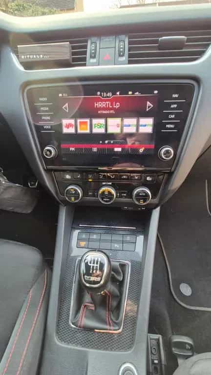 Skoda Octavia 2.0 TSI DSG RS 230 Combi RS 09/2017-photo-14