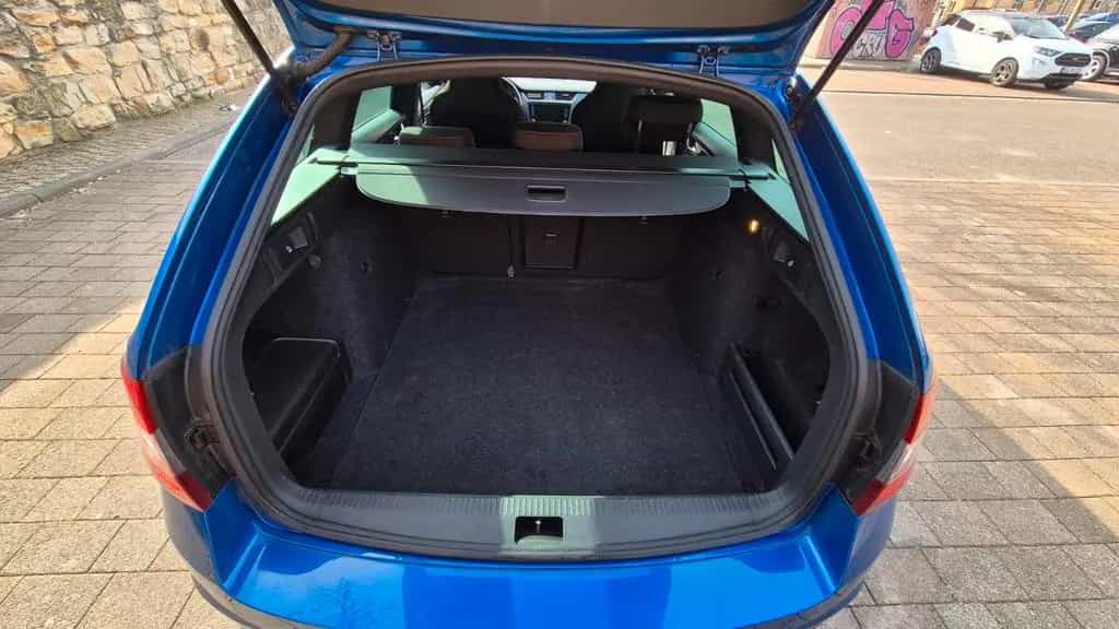 Skoda Octavia 2.0 TSI DSG RS 230 Combi RS 09/2017-photo-8