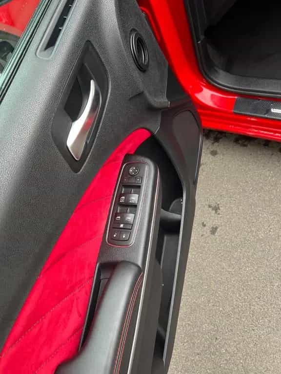 Dodge Charger R/T - 5.7 L - V8 - Black Edition 07/2015-photo-9