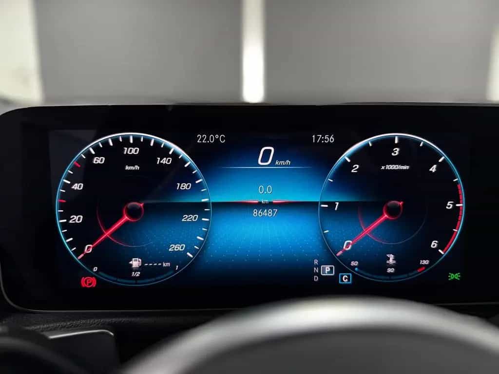 Mercedes-Benz GLB 180 d 8G STYLE*WIDESCREEN*KAM*SPUR*SHZ*LED* 04/2021-photo-25
