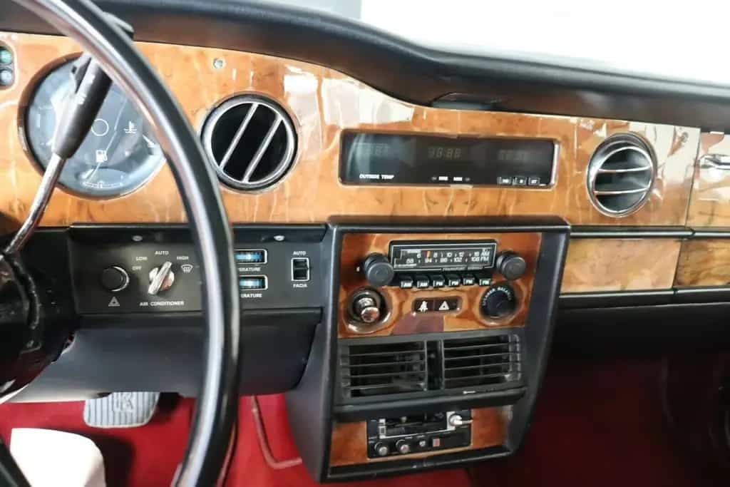 Rolls-Royce Silver Spirit 6.75L V8 AUTOMAT 05/1978-photo-14