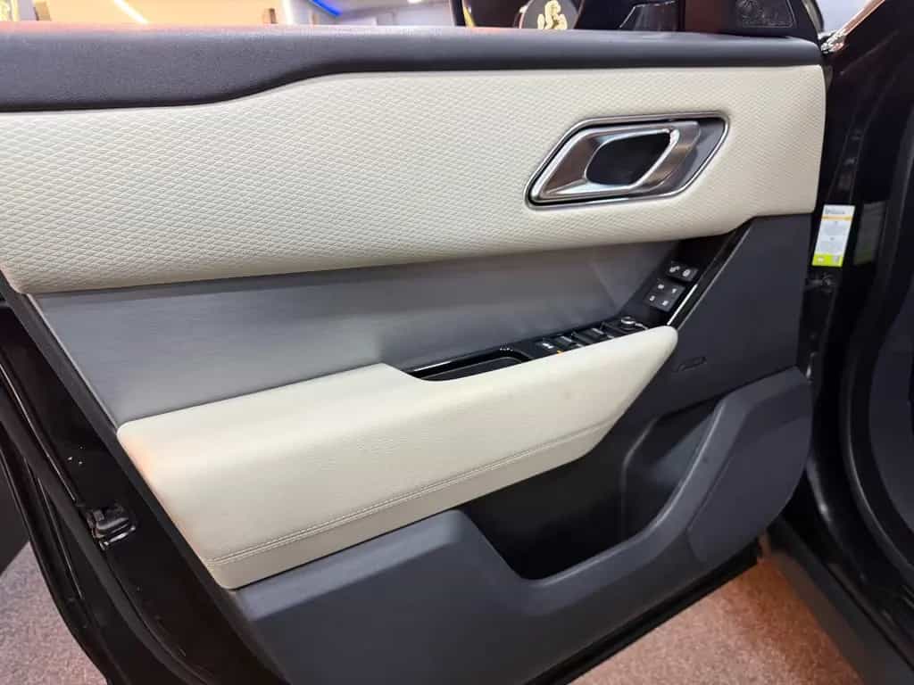 Land Rover Range Rover Rover Velar R-Dynamic/VOLL/BEIGE/PANO/21 Z 01/2019-photo-13