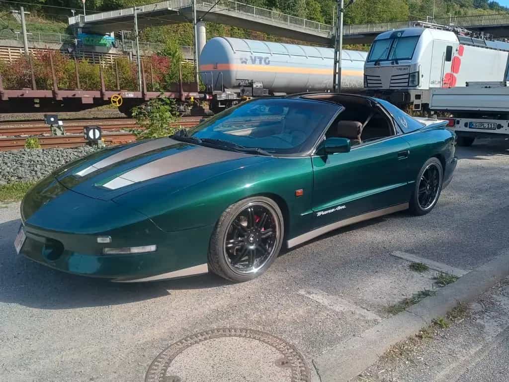 Pontiac Trans Am 5.7 V8 Targa H Zulassung 09/1994-photo-1