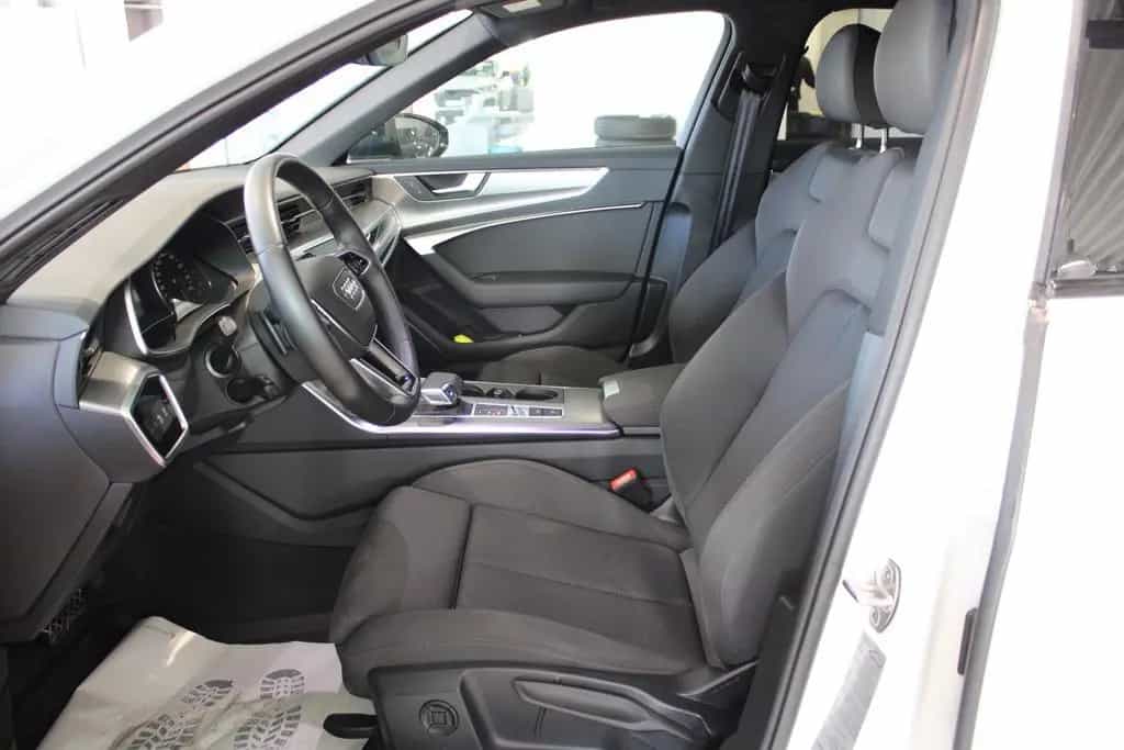 Audi A6 Avant 40 TDI quattro sport Black-Optik 03/2023-photo-14