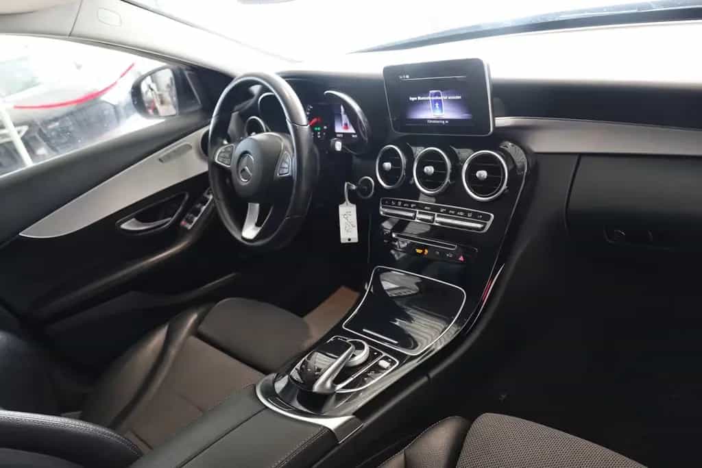 Mercedes-Benz C 220 BlueTec / d 7G Avantgarde 03/2018-photo-21