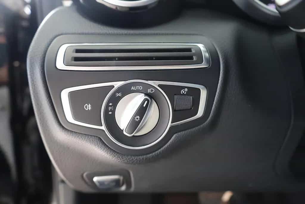 Mercedes-Benz C 220 BlueTec / d 7G Avantgarde 03/2018-photo-22