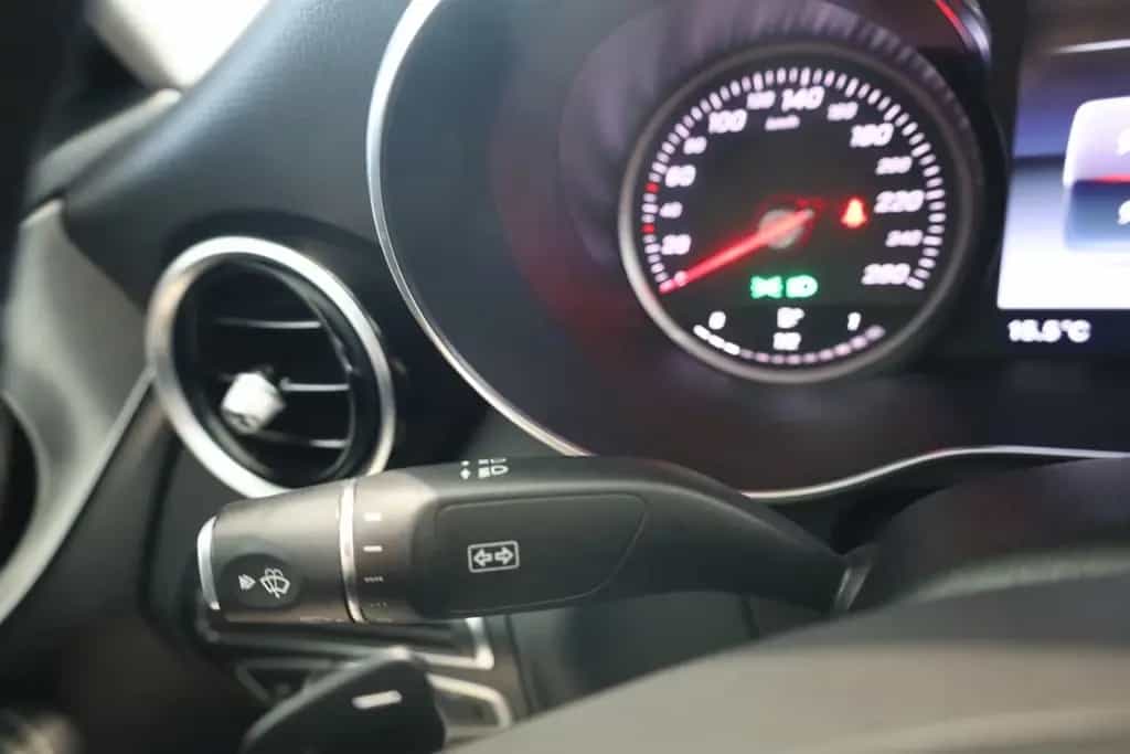 Mercedes-Benz C 220 BlueTec / d 7G Avantgarde 03/2018-photo-27