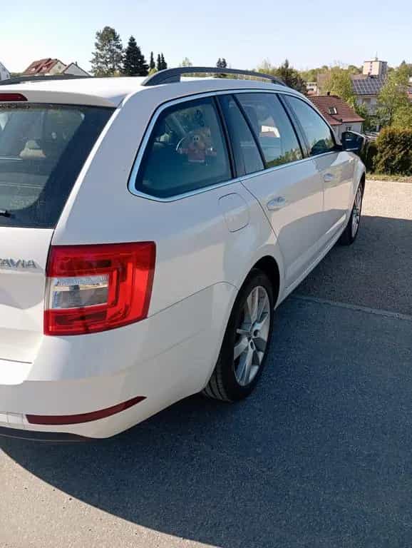 Skoda Octavia 1.5 TSI ACT Style Combi Style 03/2018-photo-2