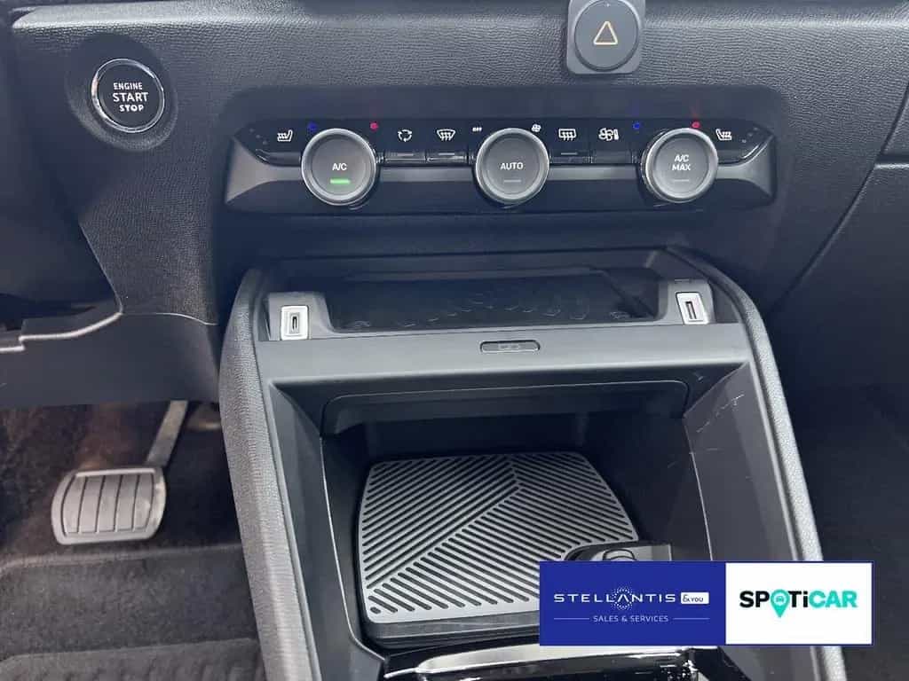 Citroën C4 1.2 PureTech Lim. Max 130 NAV*SHZ 03/2024-photo-15
