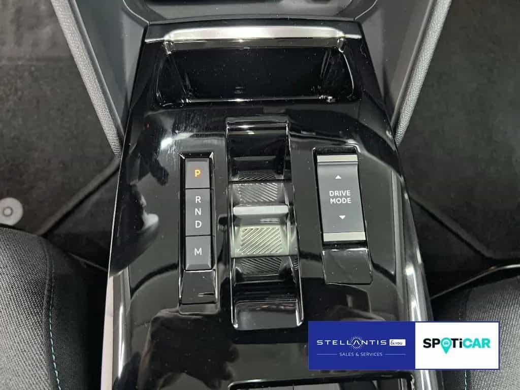 Citroën C4 1.2 PureTech Lim. Max 130 NAV*SHZ 03/2024-photo-16
