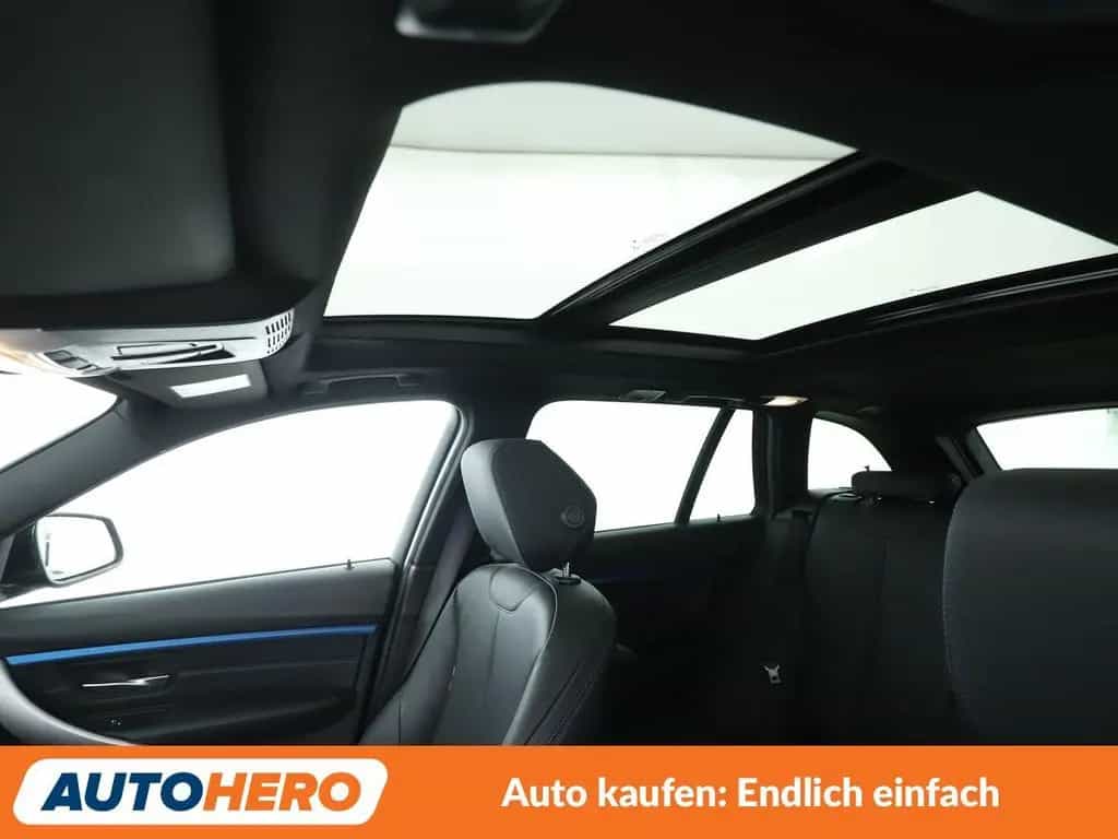 BMW 3 Series 330i M Sport Aut.*NAVI*LED*TEMPO*PANO*PDC*SHZ* 04/2019-photo-30