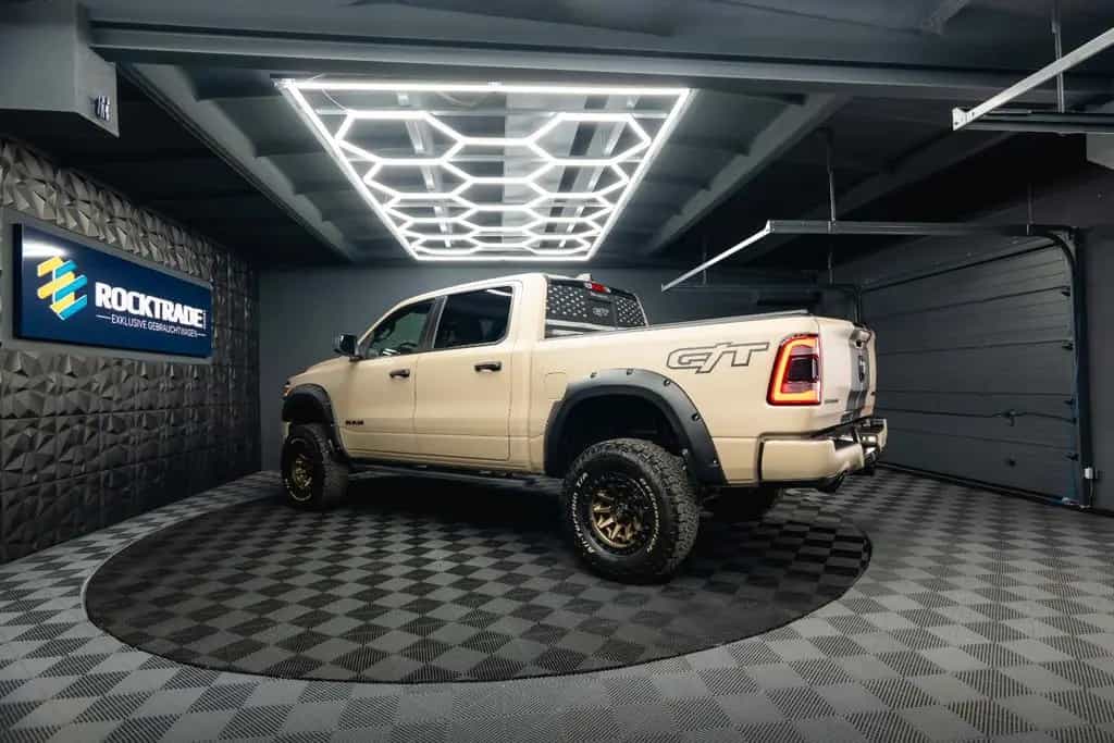 Dodge RAM 5.7 V8 HEMI 4x4 NIGHT GT SPORT Offroad 19% 10/2022-photo-15