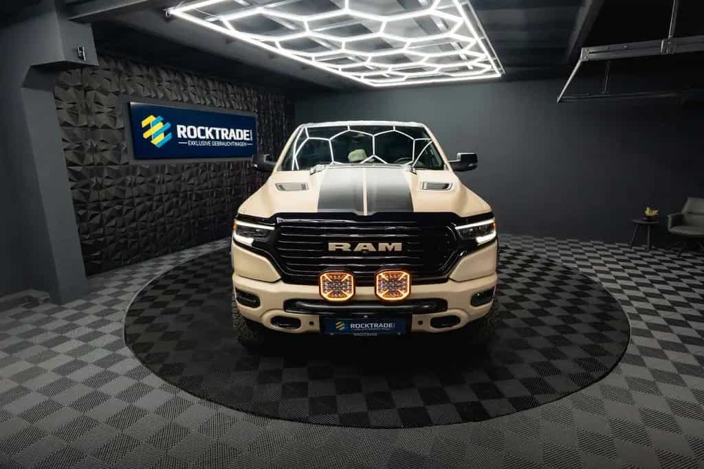 Dodge RAM 5.7 V8 HEMI 4x4 NIGHT GT SPORT Offroad 19% 10/2022-photo-2