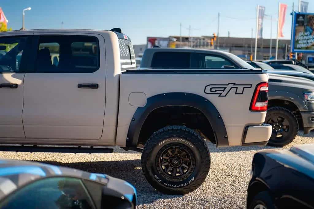 Dodge RAM 5.7 V8 HEMI 4x4 NIGHT GT SPORT Offroad 19% 10/2022-photo-21