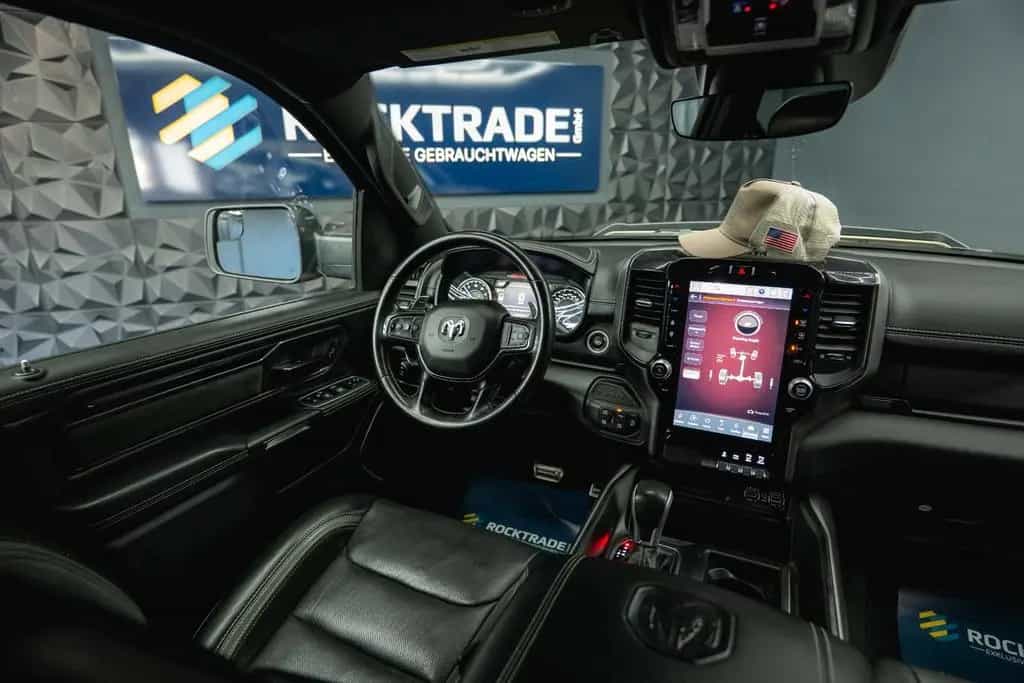 Dodge RAM 5.7 V8 HEMI 4x4 NIGHT GT SPORT Offroad 19% 10/2022-photo-29