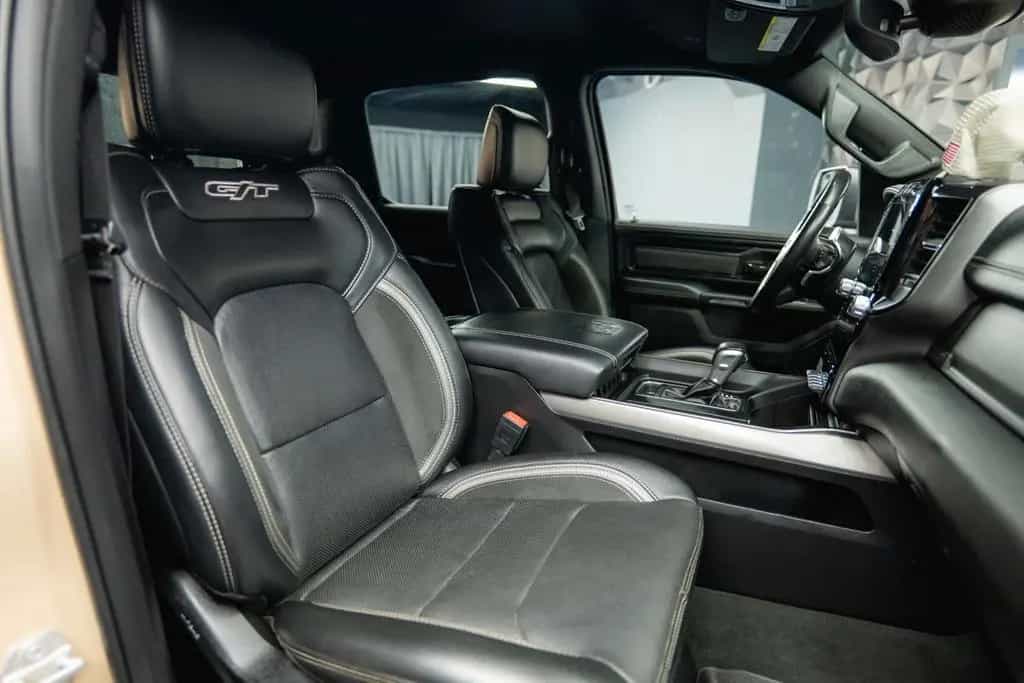 Dodge RAM 5.7 V8 HEMI 4x4 NIGHT GT SPORT Offroad 19% 10/2022-photo-47
