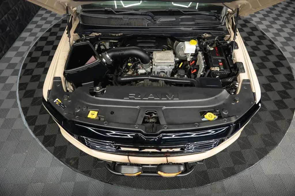 Dodge RAM 5.7 V8 HEMI 4x4 NIGHT GT SPORT Offroad 19% 10/2022-photo-48