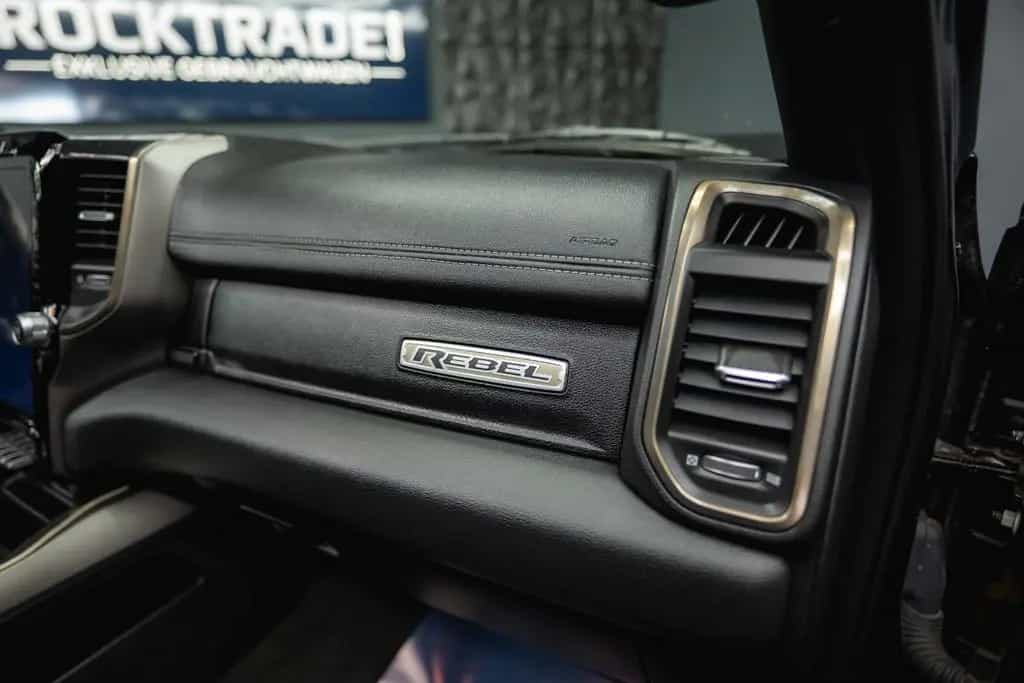 Dodge RAM 5.7 V8 HEMI 4x4 REBEL LIMITED RamBox ACC 19% 01/2021-photo-44