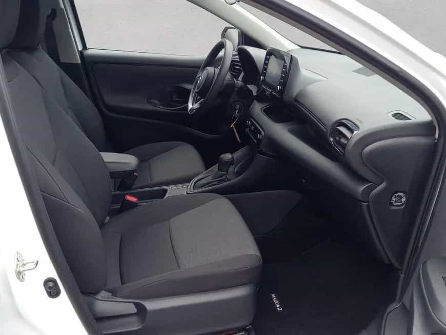Mazda 2 Hybrid 1.5 VVT-i 116 CVT PURE 01/2023-photo-16