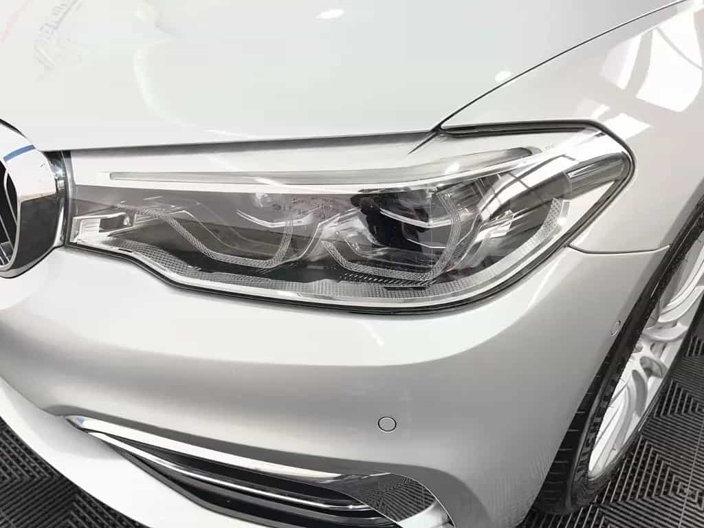 BMW 530 d Touring Luxury Line *Standhzg *HUD *LED-SW 08/2017-photo-10