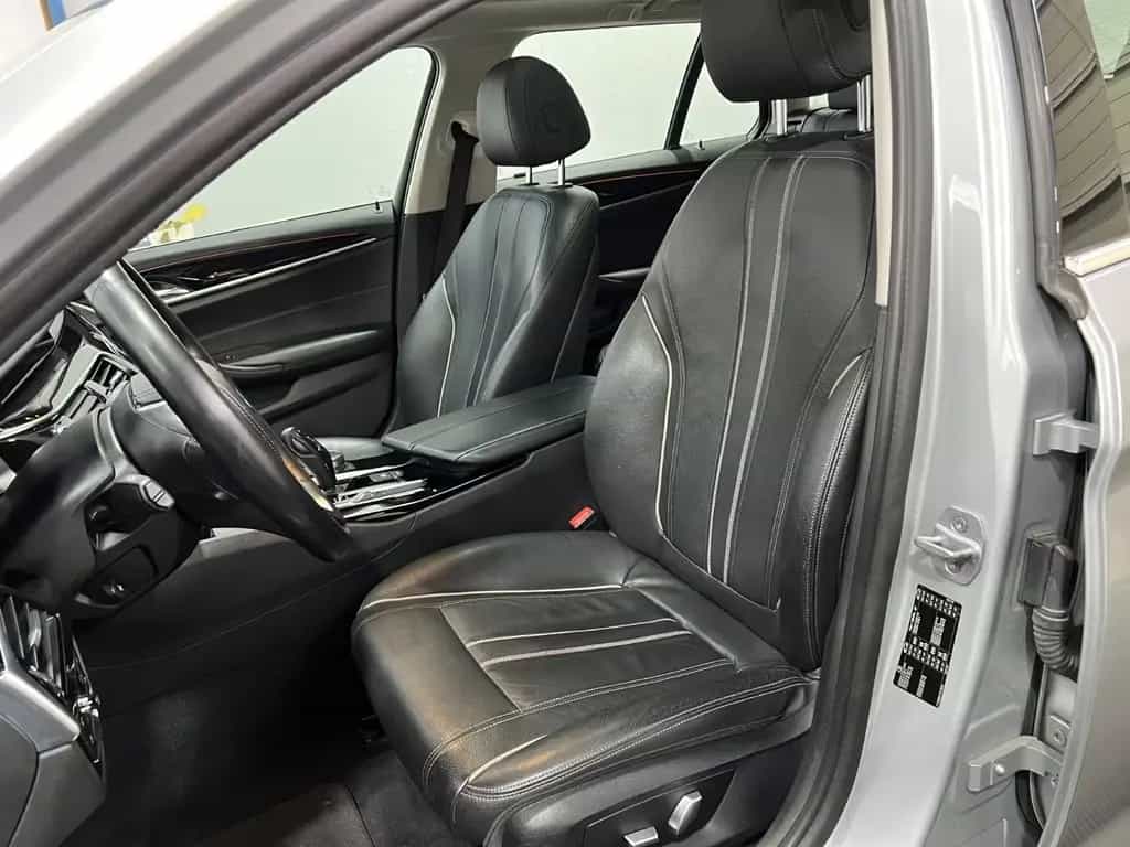 BMW 530 d Touring Luxury Line *Standhzg *HUD *LED-SW 08/2017-photo-25