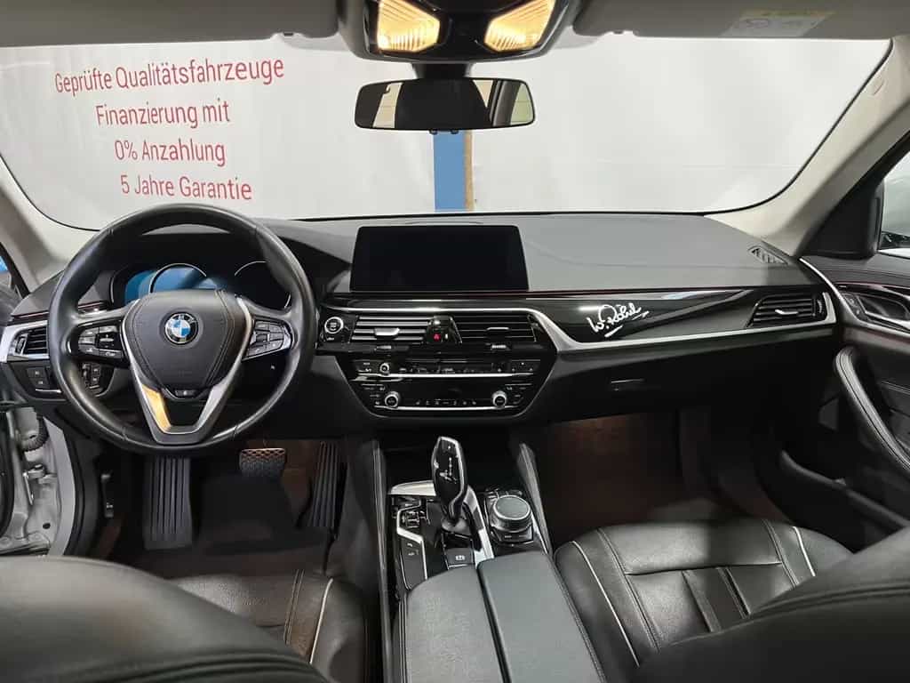 BMW 530 d Touring Luxury Line *Standhzg *HUD *LED-SW 08/2017-photo-30