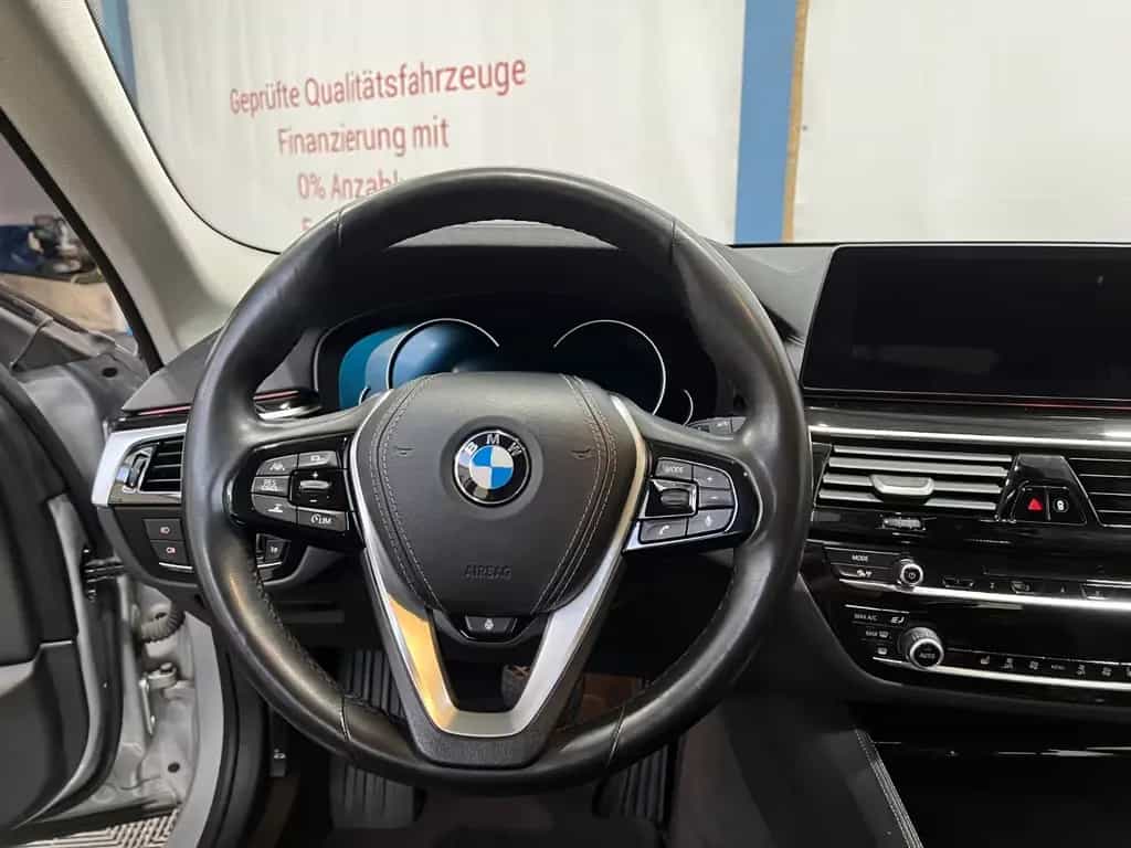 BMW 530 d Touring Luxury Line *Standhzg *HUD *LED-SW 08/2017-photo-31