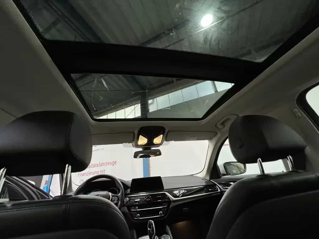BMW 530 d Touring Luxury Line *Standhzg *HUD *LED-SW 08/2017-photo-35