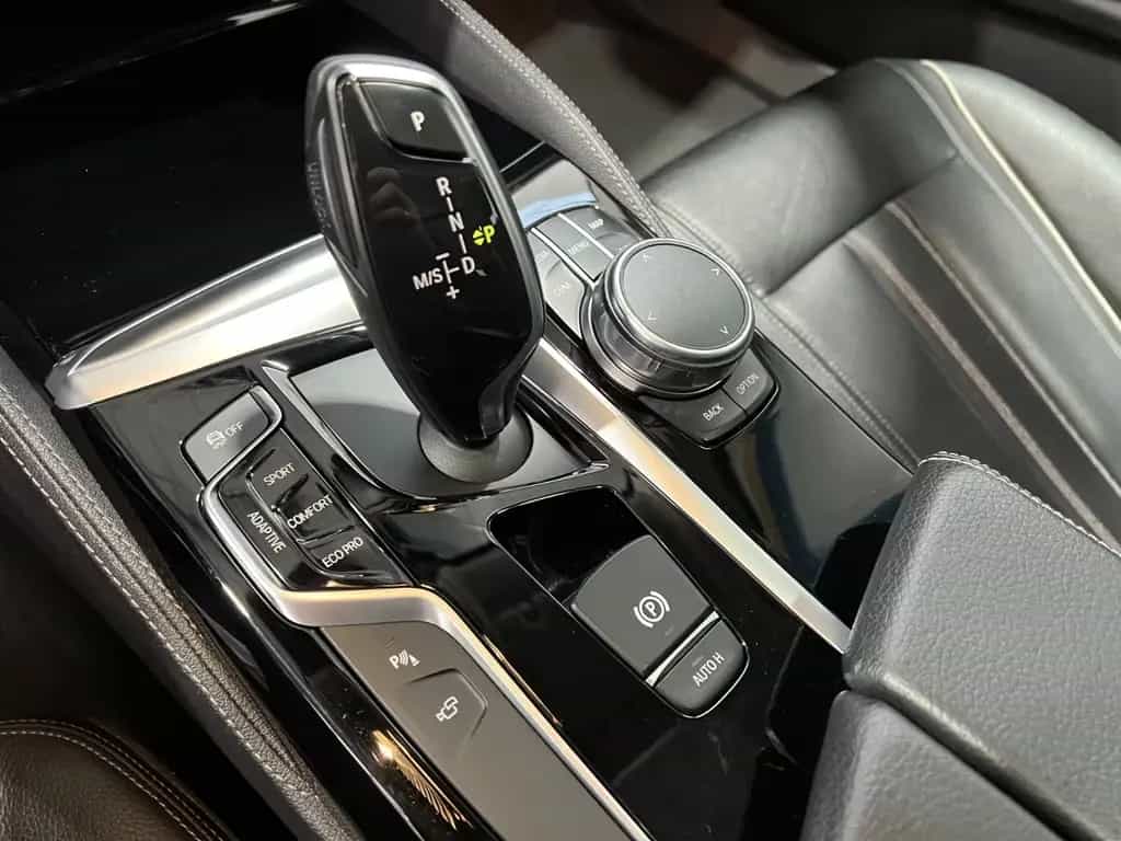 BMW 530 d Touring Luxury Line *Standhzg *HUD *LED-SW 08/2017-photo-41