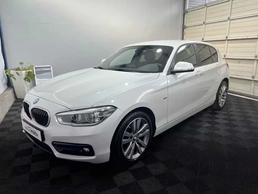 BMW 116 i Sport Line *LED-SW *Navi *Garantie 02/2018-photo-0