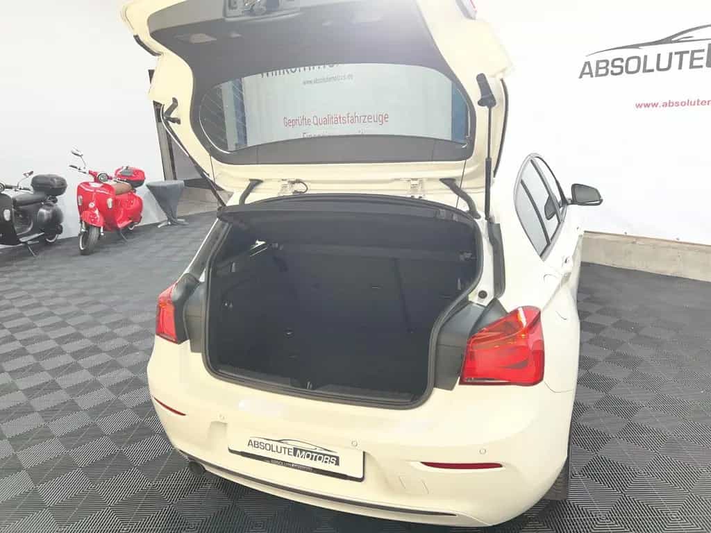 BMW 116 i Sport Line *LED-SW *Navi *Garantie 02/2018-photo-11