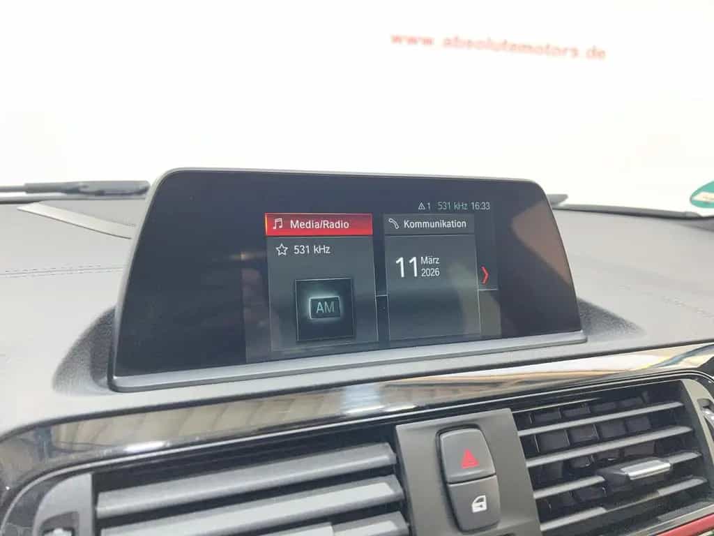 BMW 116 i Sport Line *LED-SW *Navi *Garantie 02/2018-photo-21