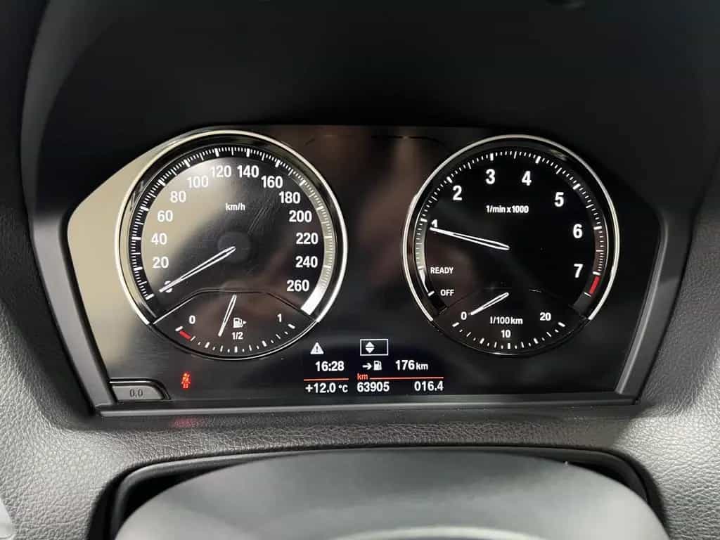 BMW 116 i Sport Line *LED-SW *Navi *Garantie 02/2018-photo-30