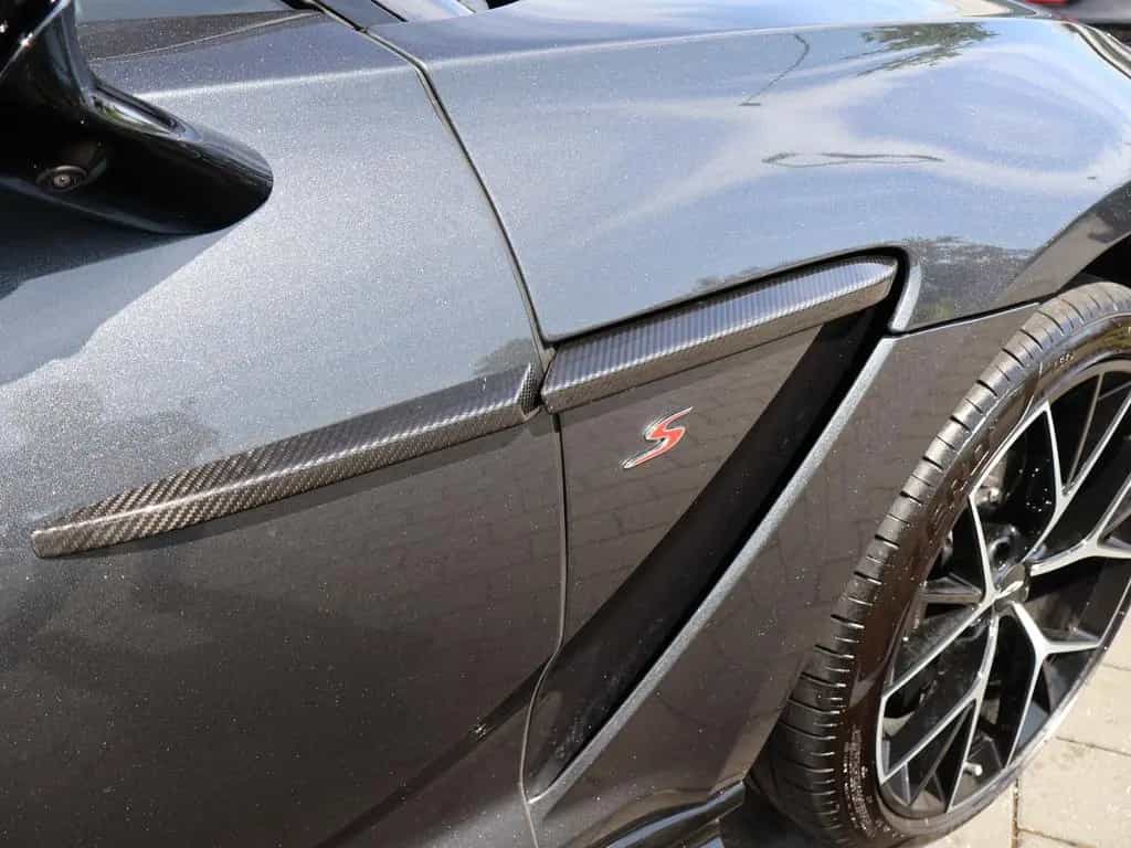 Aston Martin DBX S by -Q- Pano-Mesh Grill-ACC-360°-Carbon 03/2026-photo-11