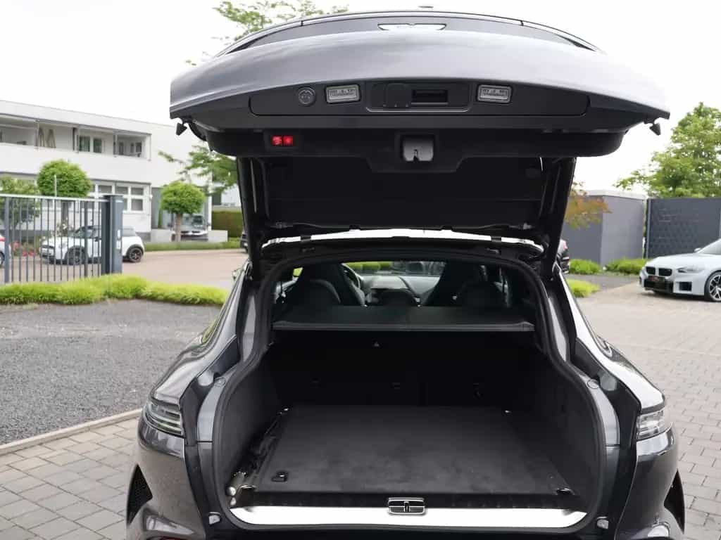 Aston Martin DBX S by -Q- Pano-Mesh Grill-ACC-360°-Carbon 03/2026-photo-23
