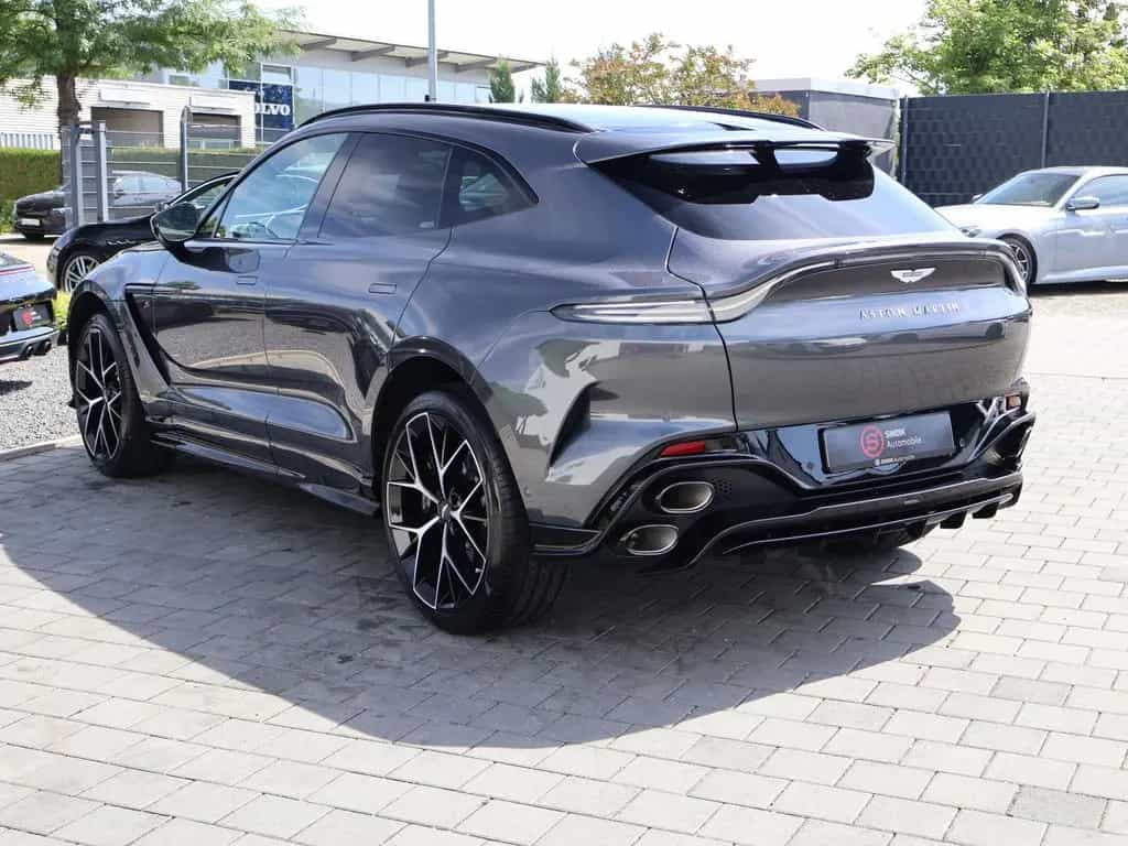 Aston Martin DBX S by -Q- Pano-Mesh Grill-ACC-360°-Carbon 03/2026-photo-6
