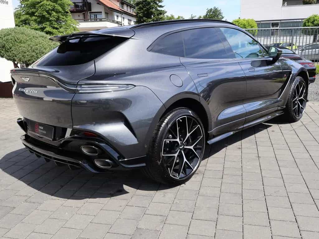 Aston Martin DBX S by -Q- Pano-Mesh Grill-ACC-360°-Carbon 03/2026-photo-8