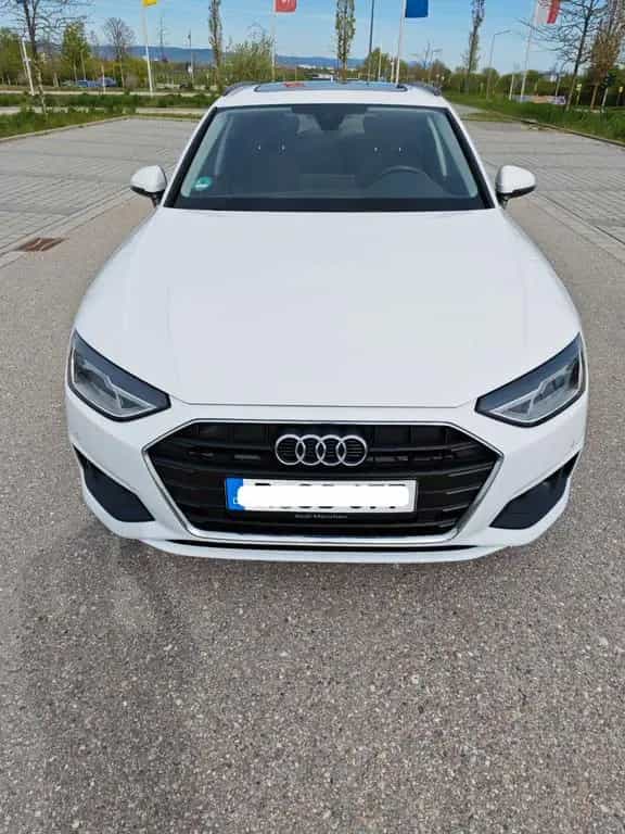 Audi A4 35 TFSI Avant | AHK | Xenon | wenig Km 03/2020-photo-1