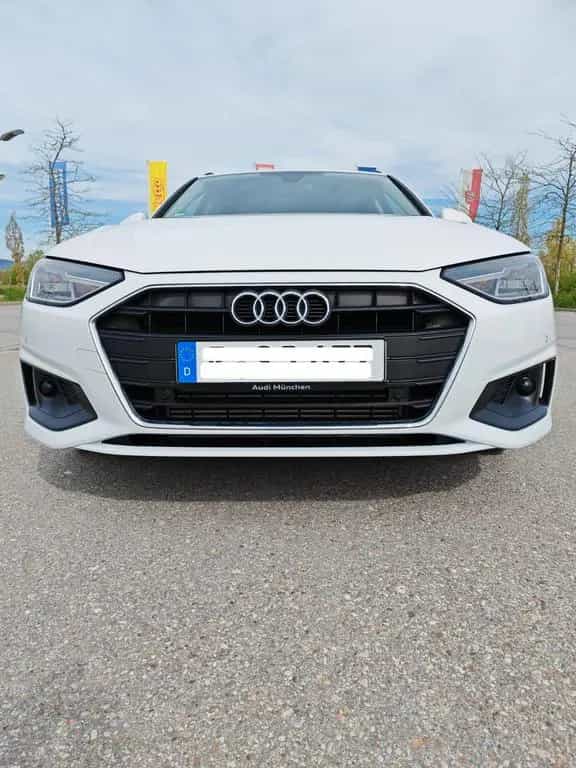 Audi A4 35 TFSI Avant | AHK | Xenon | wenig Km 03/2020-photo-10