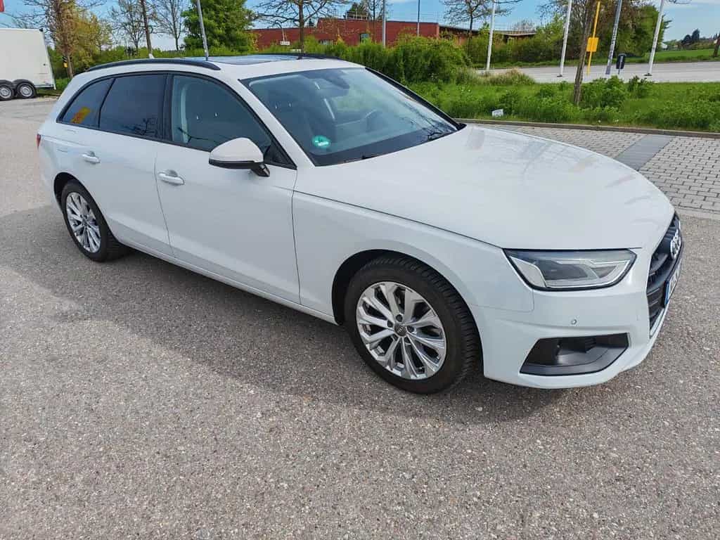 Audi A4 35 TFSI Avant | AHK | Xenon | wenig Km 03/2020-photo-2