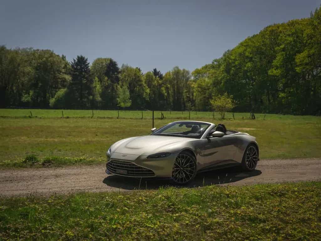 Aston Martin V8 Vantage Roadster 4.0 01/2022-photo-2