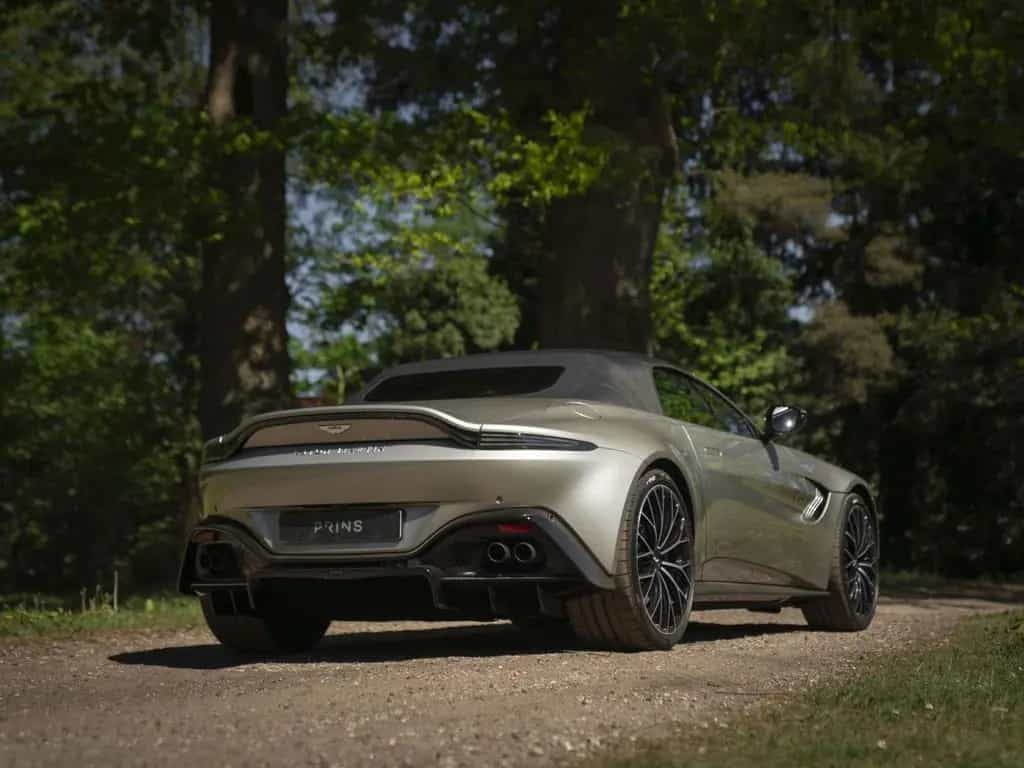Aston Martin V8 Vantage Roadster 4.0 01/2022-photo-21