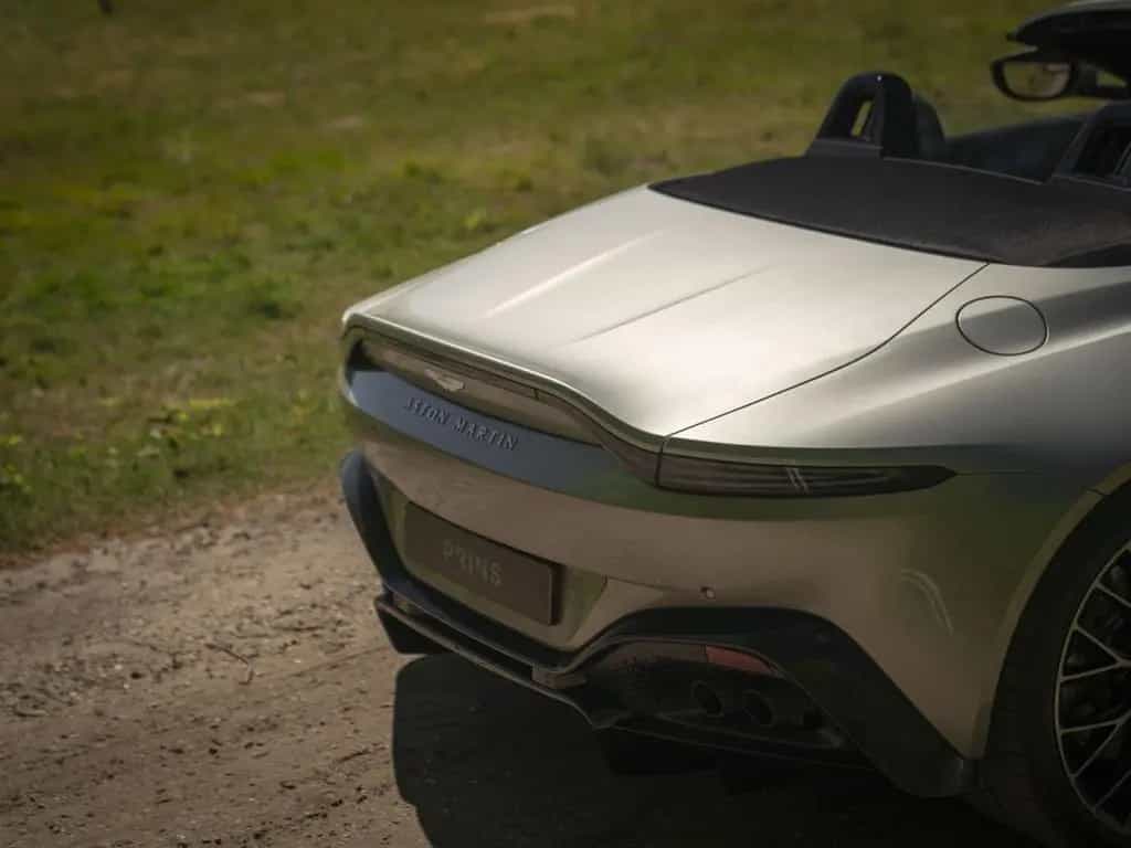 Aston Martin V8 Vantage Roadster 4.0 01/2022-photo-27