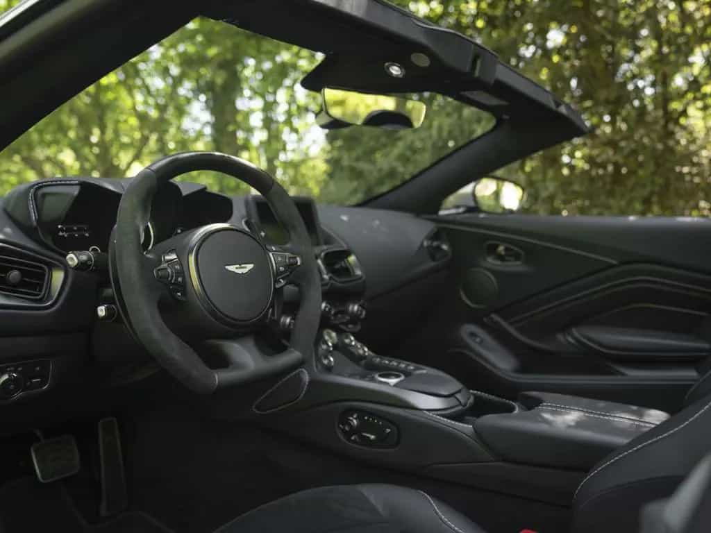 Aston Martin V8 Vantage Roadster 4.0 01/2022-photo-30